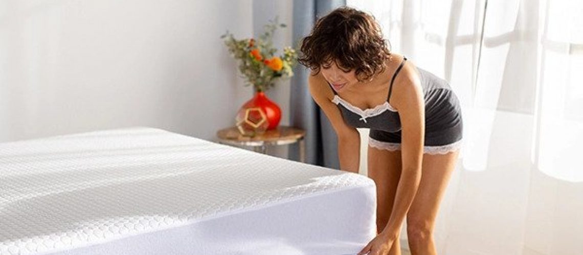 Mattress protector